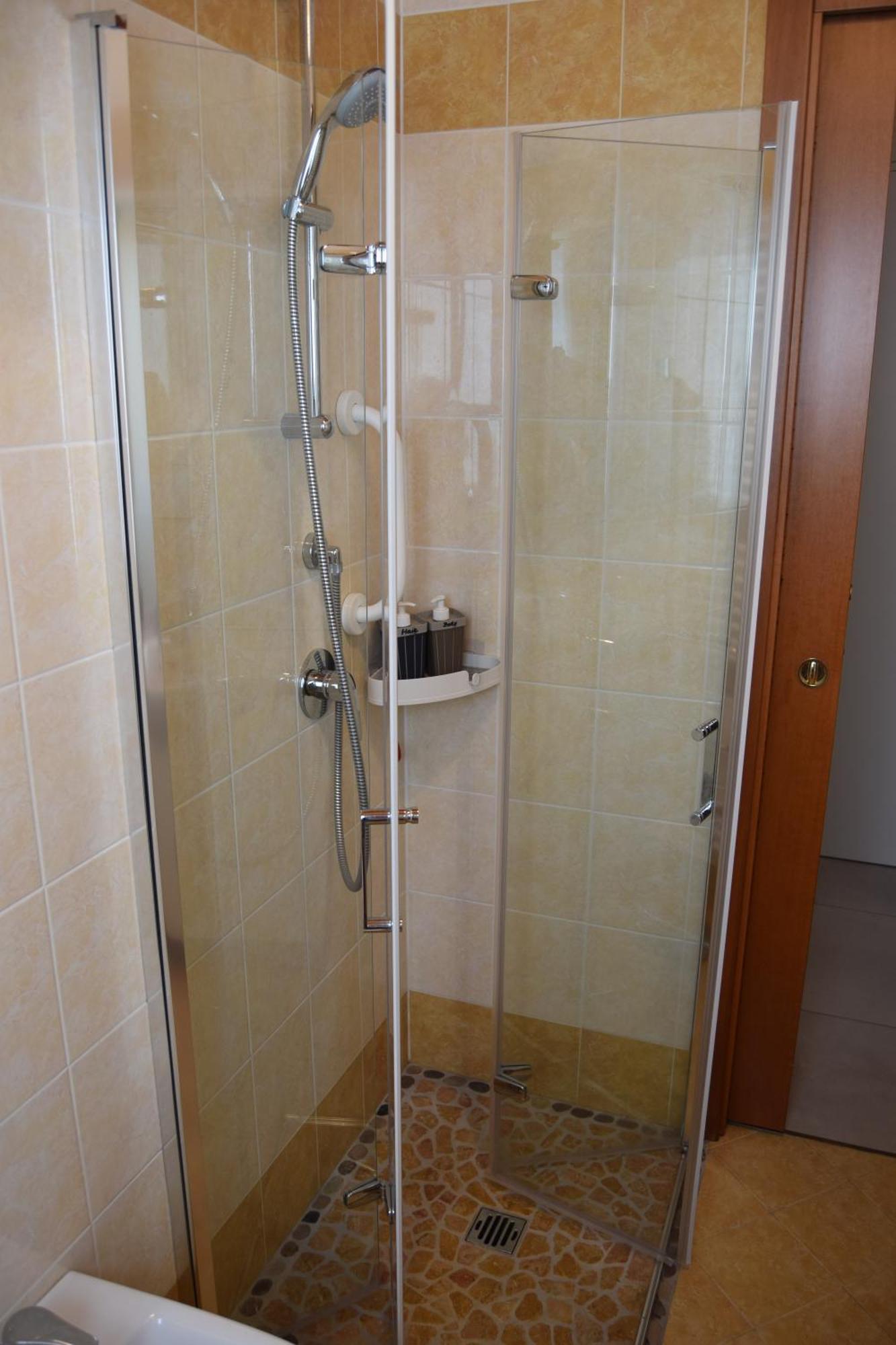 B&B We Care Appartamento Lendinara Exterior foto